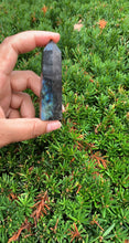 Load image into Gallery viewer, Labradorite